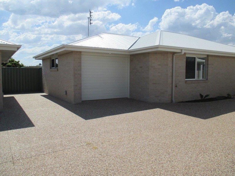 1c Bruntnell Street, Kearneys Spring QLD 4350