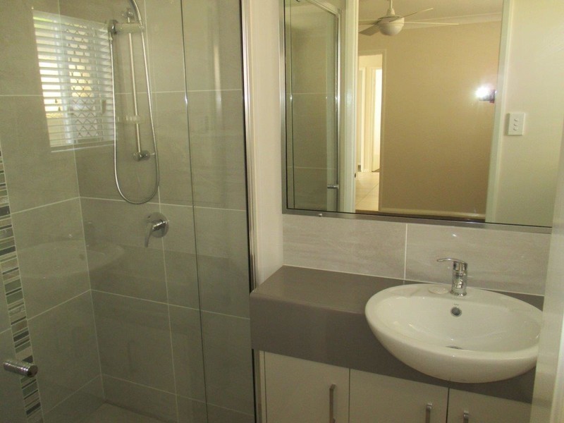 1b Bruntnell Street, Kearneys Spring QLD 4350