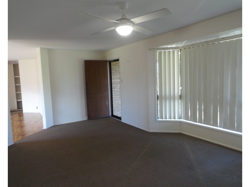 11 Montana Street, Wilsonton Heights QLD 4350