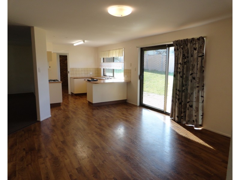 11 Montana Street, Wilsonton Heights QLD 4350