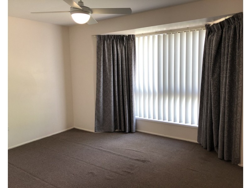 11 Montana Street, Wilsonton Heights QLD 4350