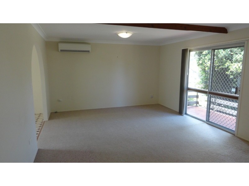 15 SARDON STREET, Centenary Heights QLD 4350