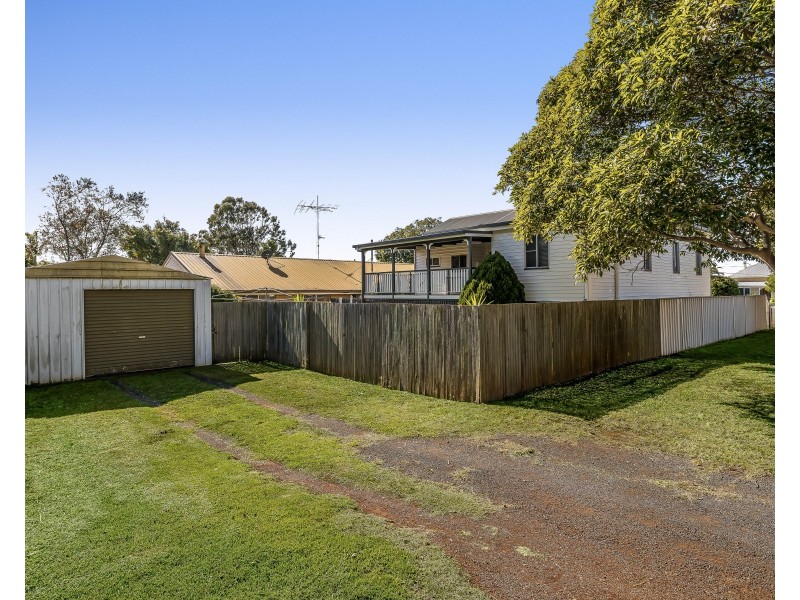 21 Ranfurly Street, Newtown QLD 4350