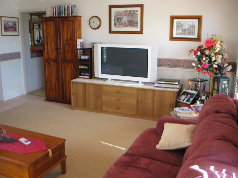 21 Jutsum Street, Middle Ridge QLD 4350
