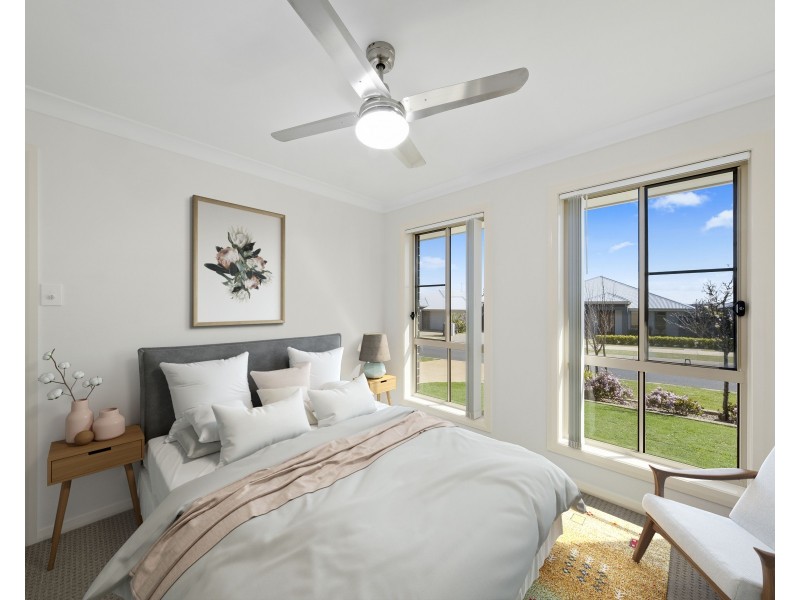 95 Entabeni Drive, Kearneys Spring QLD 4350