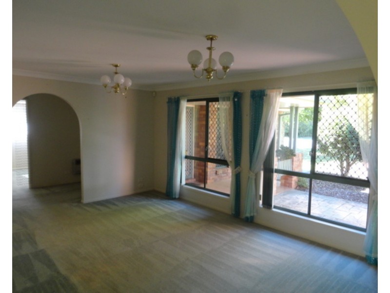 19 Audrey Court, Middle Ridge QLD 4350