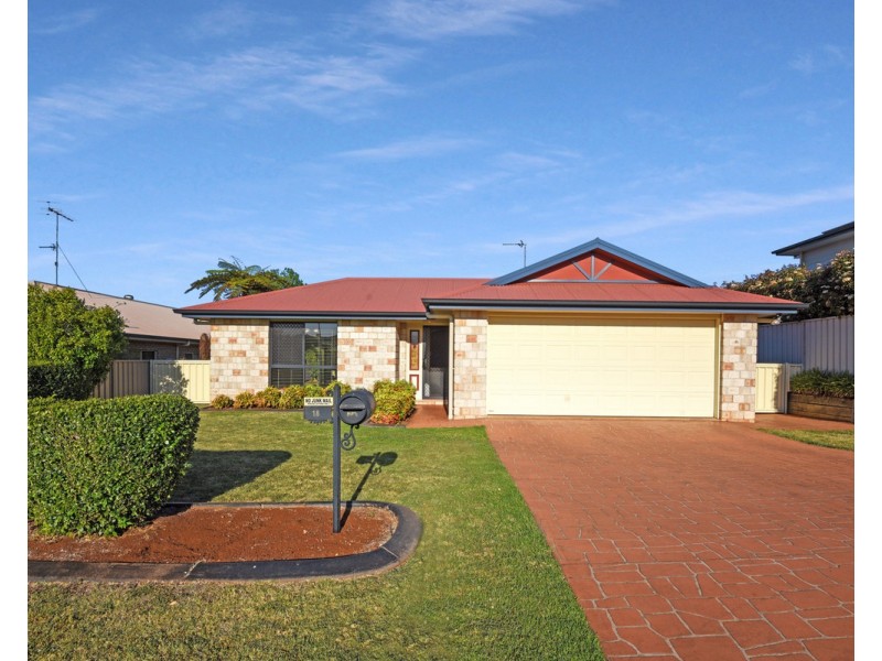 18 Holt Street, Middle Ridge QLD 4350