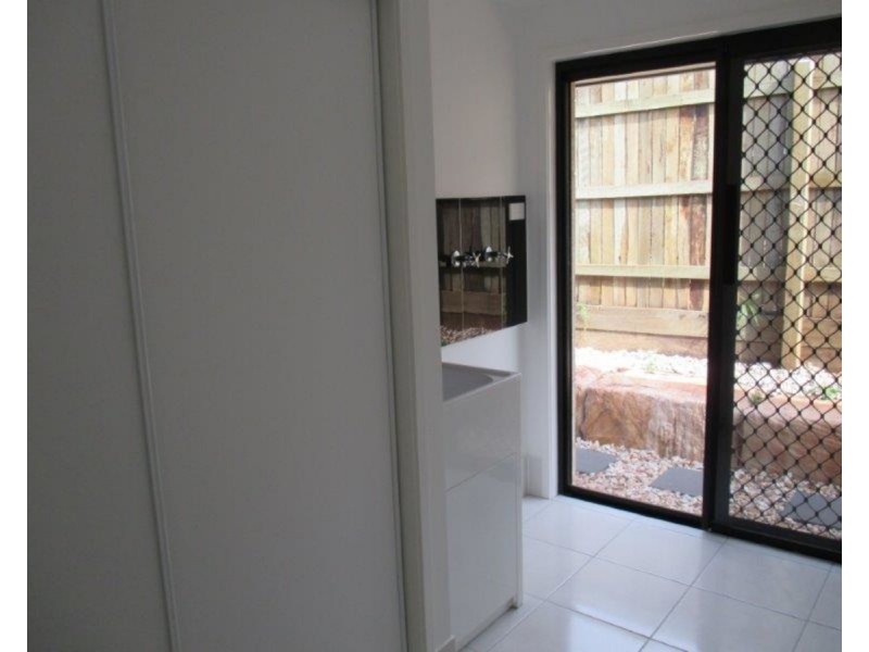 414 Mackenzie Street, Middle Ridge QLD 4350