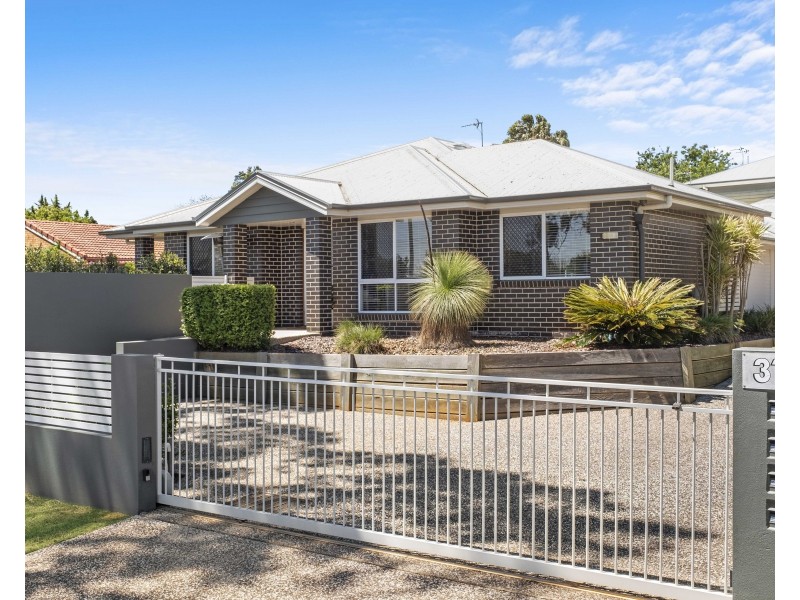 1/310a Hume Street, Centenary Heights QLD 4350