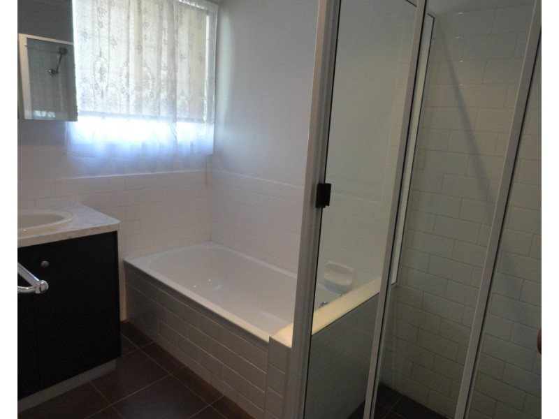 15 O’BEIRNE Street, Kearneys Spring QLD 4350