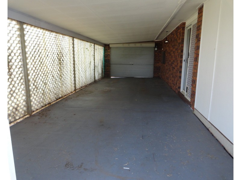 15 O’BEIRNE Street, Kearneys Spring QLD 4350