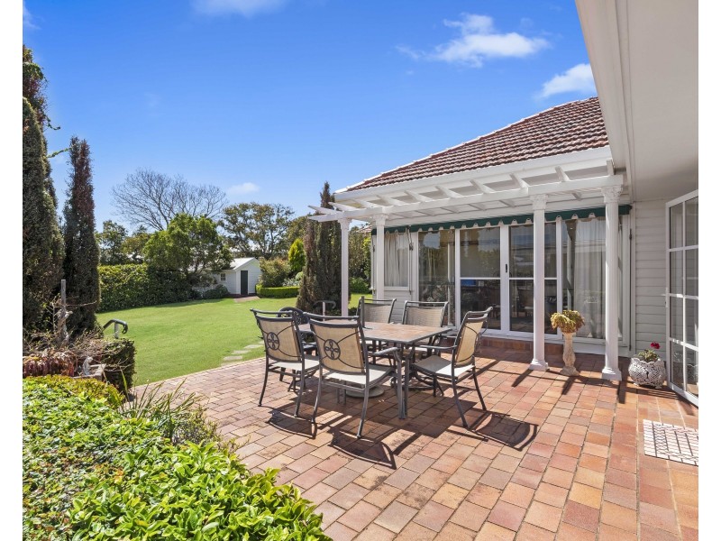 19 Campbell Street, East Toowoomba QLD 4350