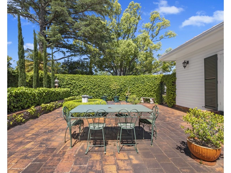 19 Campbell Street, East Toowoomba QLD 4350