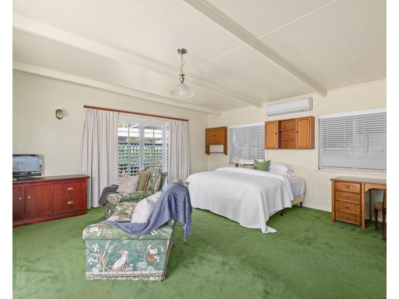 19 Campbell Street, East Toowoomba QLD 4350