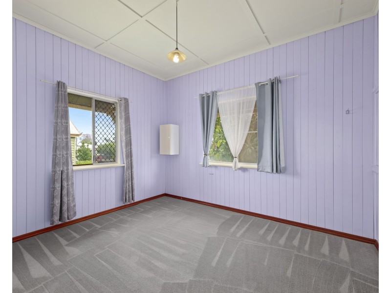 22 Dunmore Street, East Toowoomba QLD 4350
