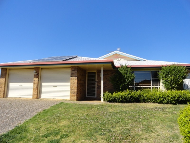10 Fern Drive, Kearneys Spring QLD 4350