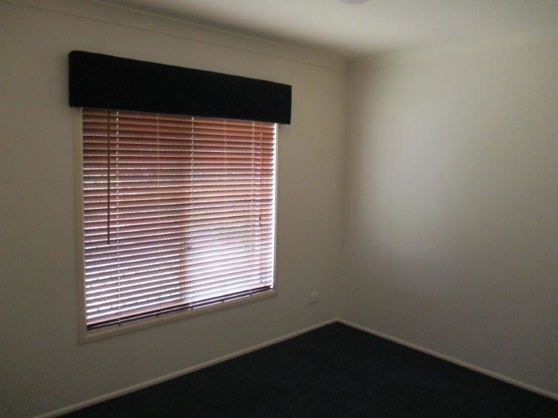 20 Bouganvillea Drive, Middle Ridge QLD 4350