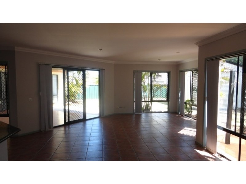 26 Weis Crescent, Middle Ridge QLD 4350