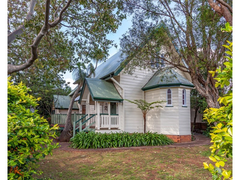 210 Mackenzie Street, Rangeville QLD 4350