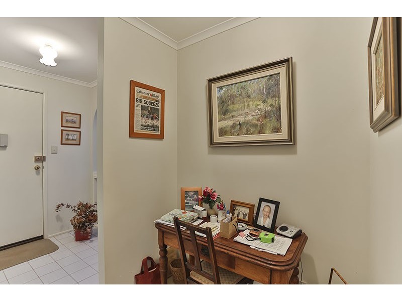 7 Roslyn Street, Centenary Heights QLD 4350