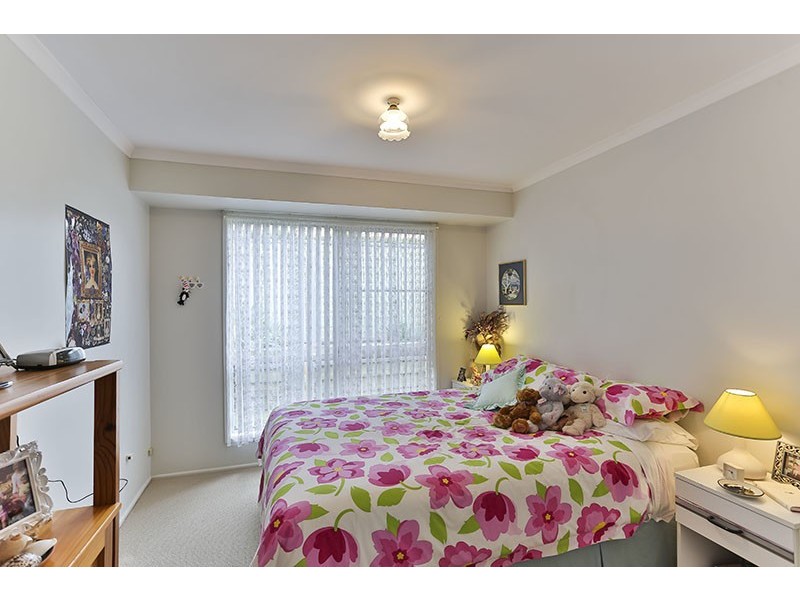 7 Roslyn Street, Centenary Heights QLD 4350