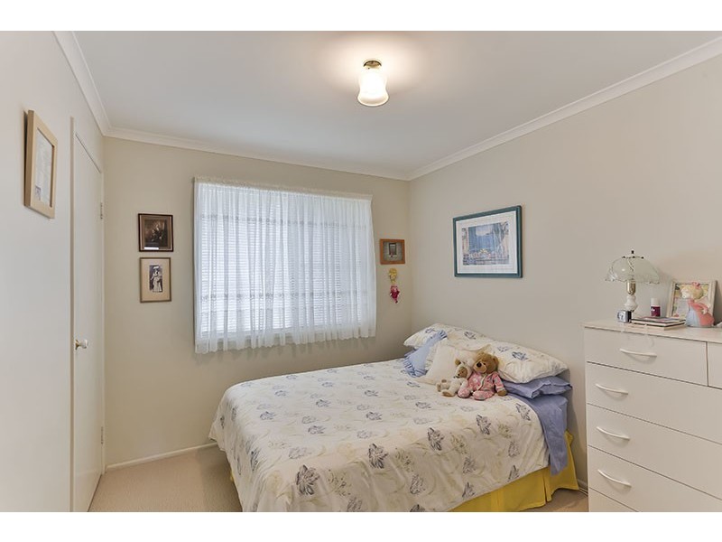 7 Roslyn Street, Centenary Heights QLD 4350