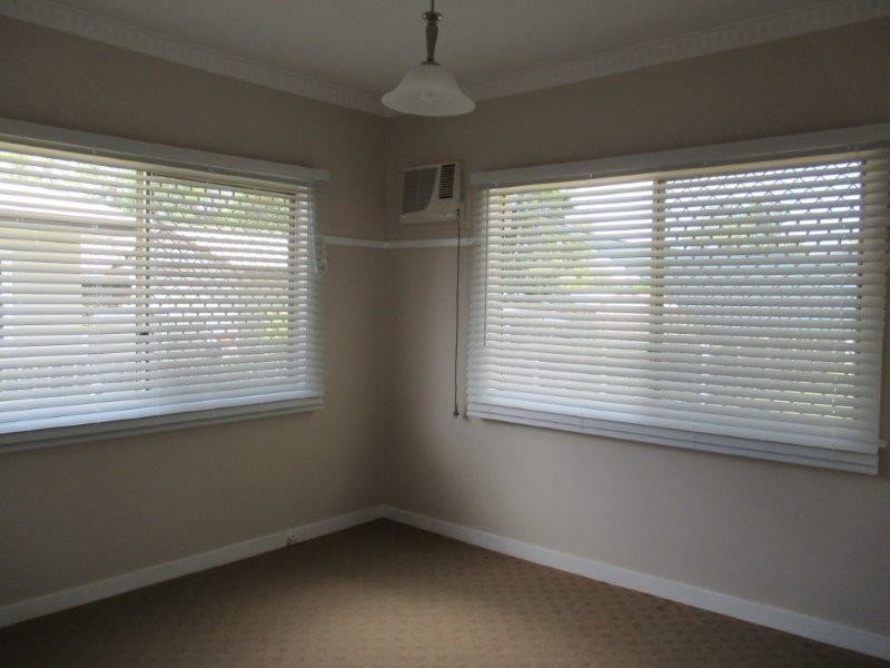 12 Goodwood Street, Newtown QLD 4350