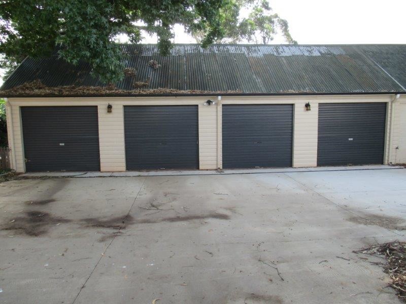2 Chamberlain Street, North Toowoomba QLD 4350