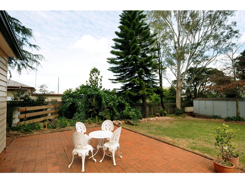 2 Chamberlain Street, North Toowoomba QLD 4350