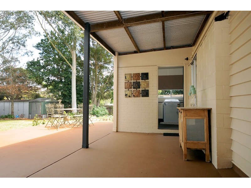 2 Chamberlain Street, North Toowoomba QLD 4350