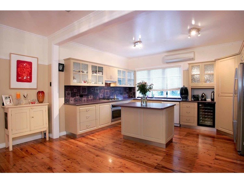 15 Johnson Street, East Toowoomba QLD 4350