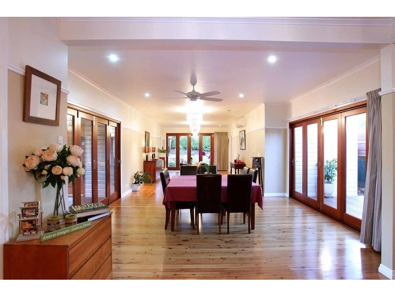15 Johnson Street, East Toowoomba QLD 4350