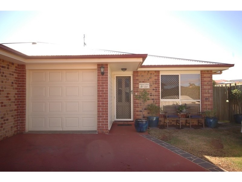 4/22A Spencer Street, Harristown QLD 4350