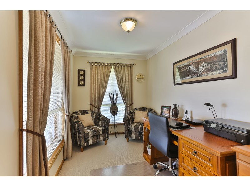 429 Hume Street, Kearneys Spring QLD 4350