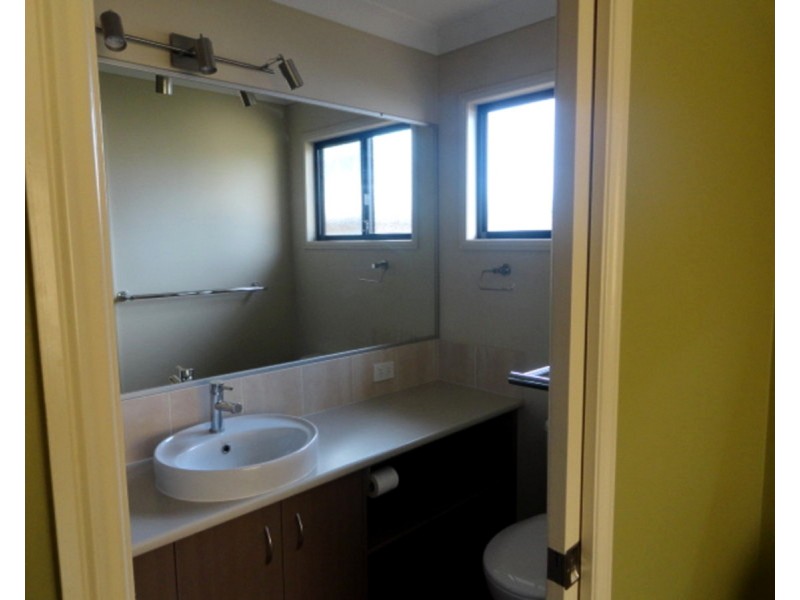 2 Primrose Street, South Toowoomba QLD 4350