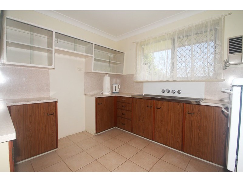 240 West Street, South Toowoomba QLD 4350