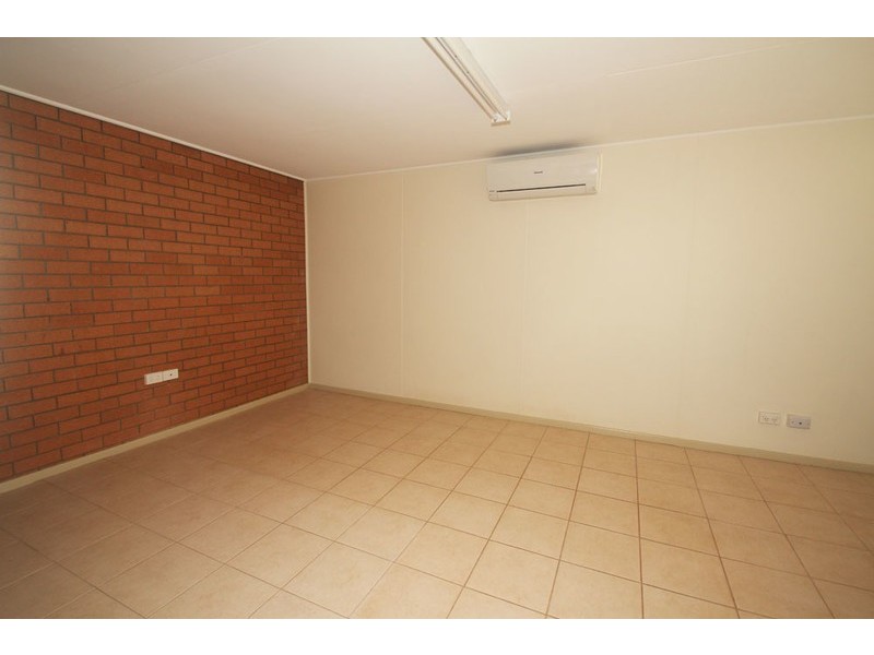240 West Street, South Toowoomba QLD 4350