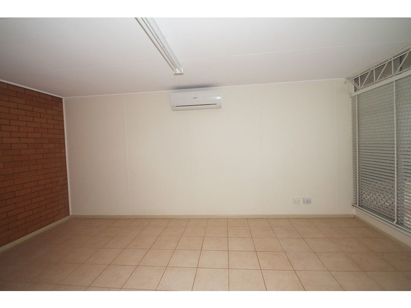 240 West Street, South Toowoomba QLD 4350