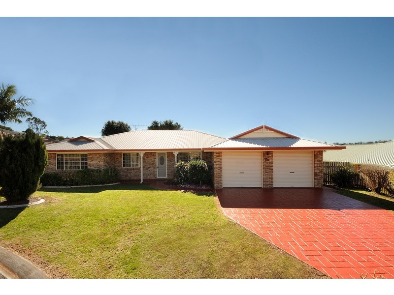 9 Araluen Court, Kearneys Spring QLD 4350