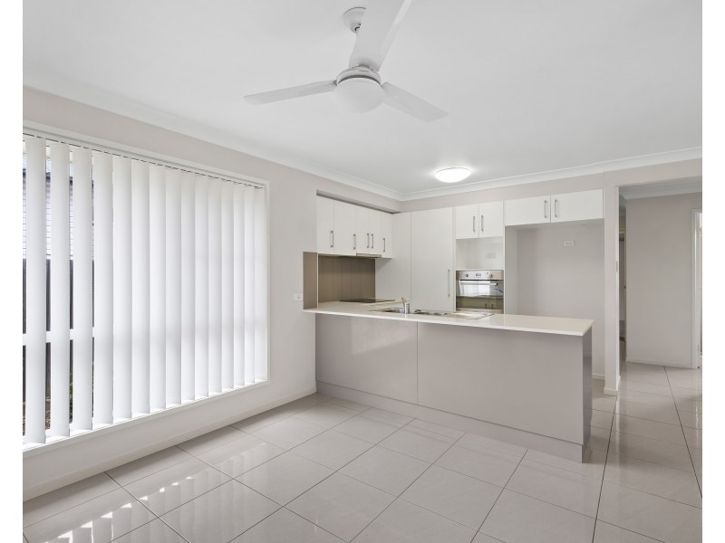 4/5 Gatfield Street, Newtown QLD 4350