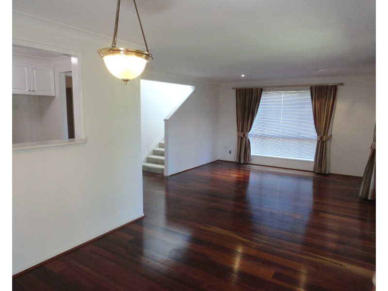 1/1 Stockton Court, Centenary Heights QLD 4350