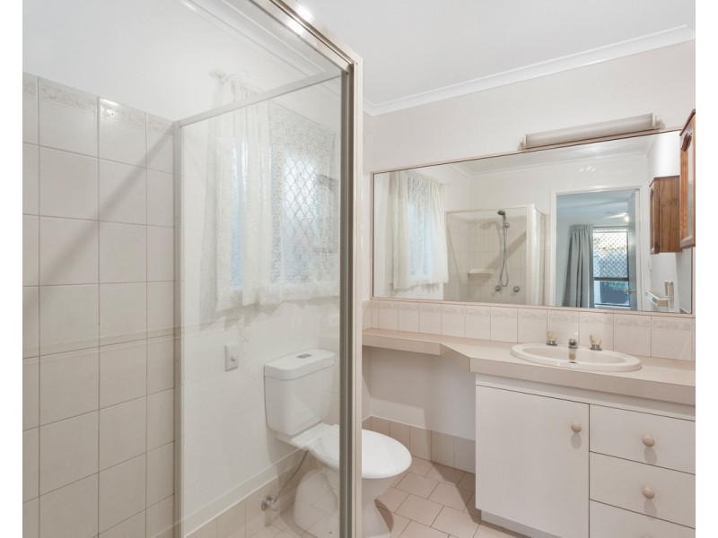 11 Bouganvillea Drive, Middle Ridge QLD 4350