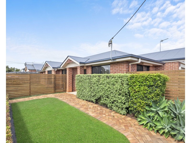 3a Burton Street, Harristown QLD 4350