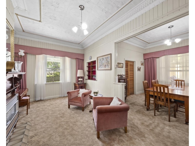 13 Godfrey Street, East Toowoomba QLD 4350