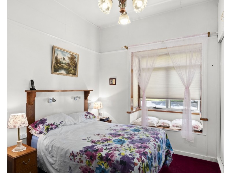 13 Godfrey Street, East Toowoomba QLD 4350