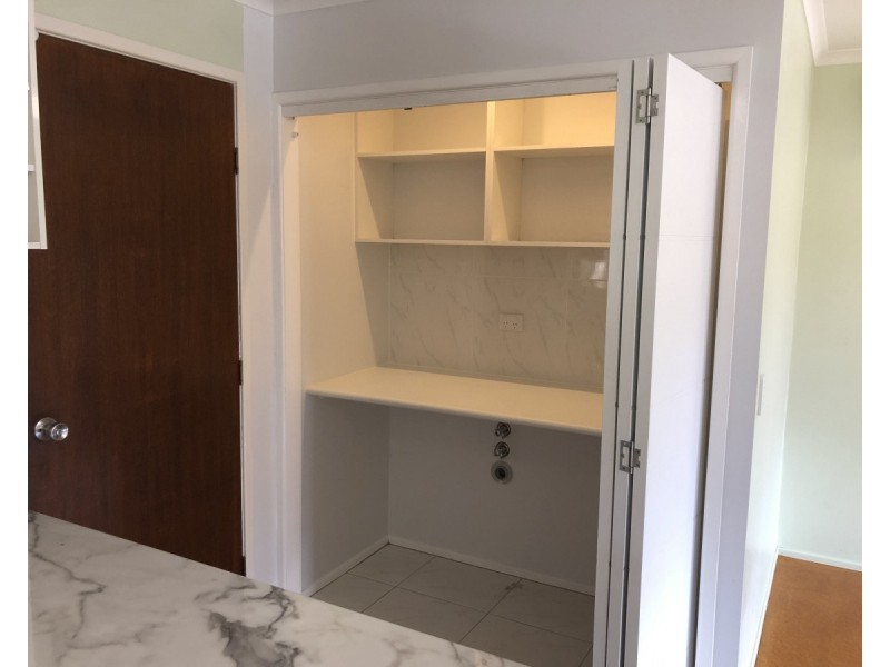 2/5 Horrocks Crescent, Kearneys Spring QLD 4350