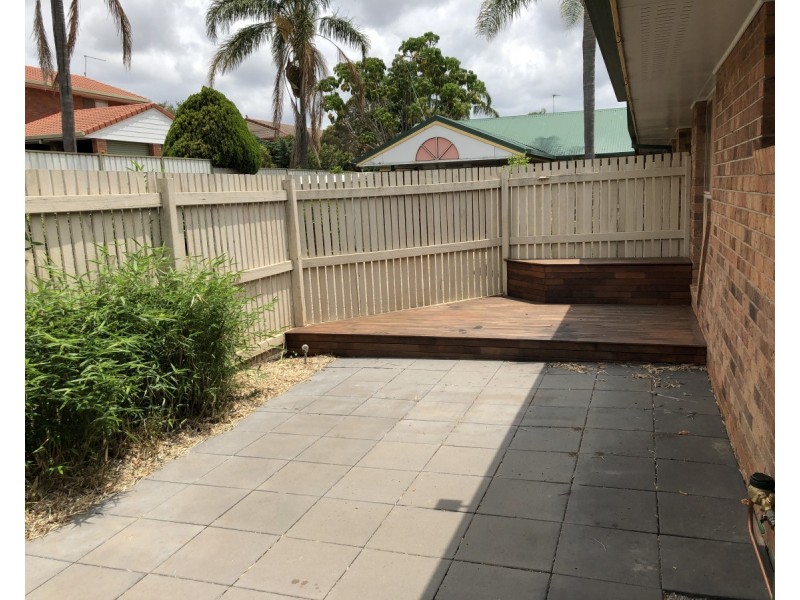 2/5 Horrocks Crescent, Kearneys Spring QLD 4350