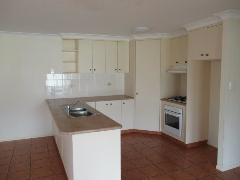 10 Gerrard Street, Middle Ridge QLD 4350