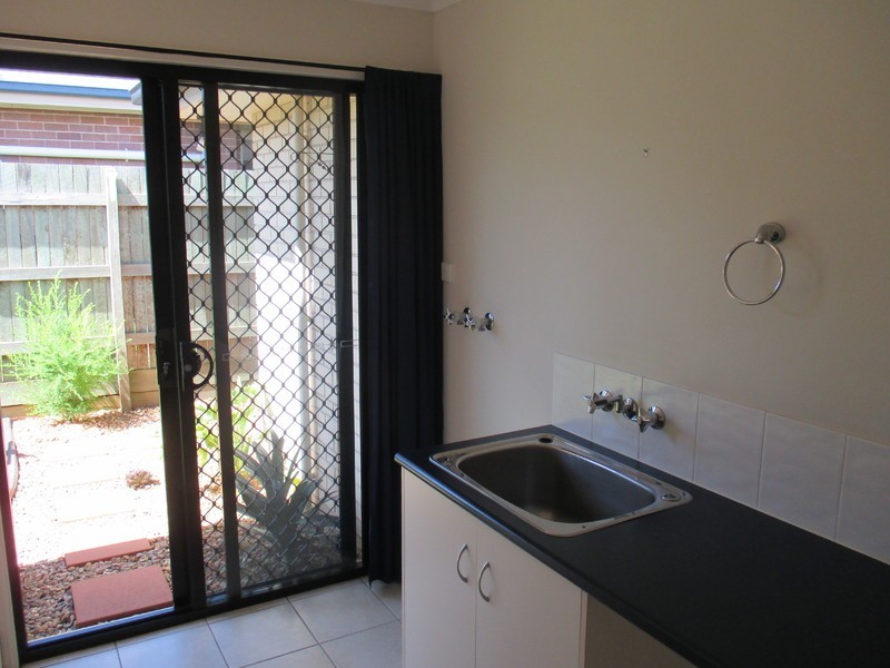 18 Hinchcliffe Drive, Kearneys Spring QLD 4350