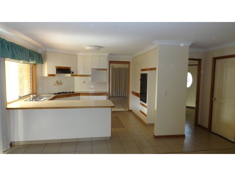 3 Wirraway Drive, Wilsonton QLD 4350